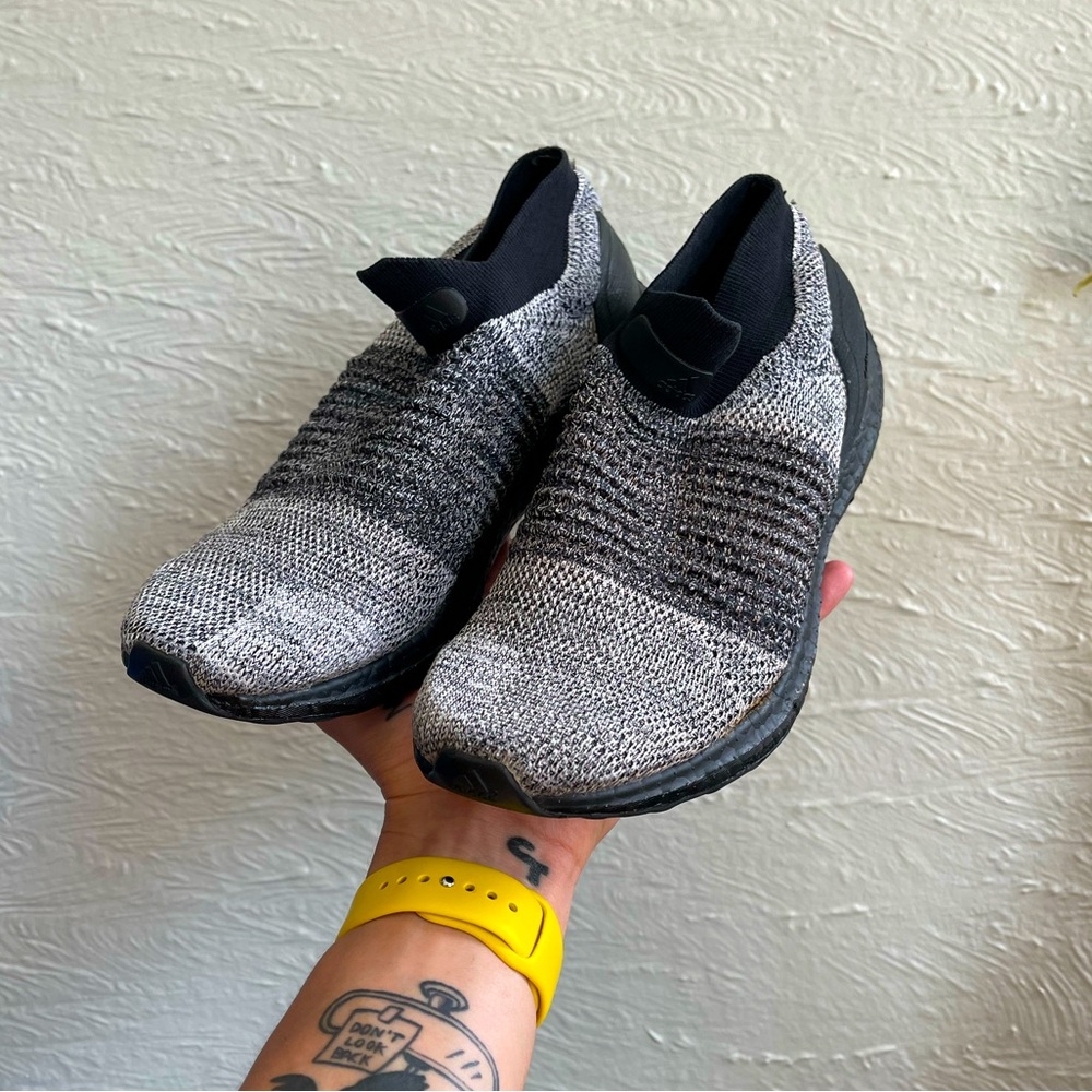 Adidas Ultra Boost Laceless Ltd/ Ultra Boost - Gray / BB6137 - Size 8